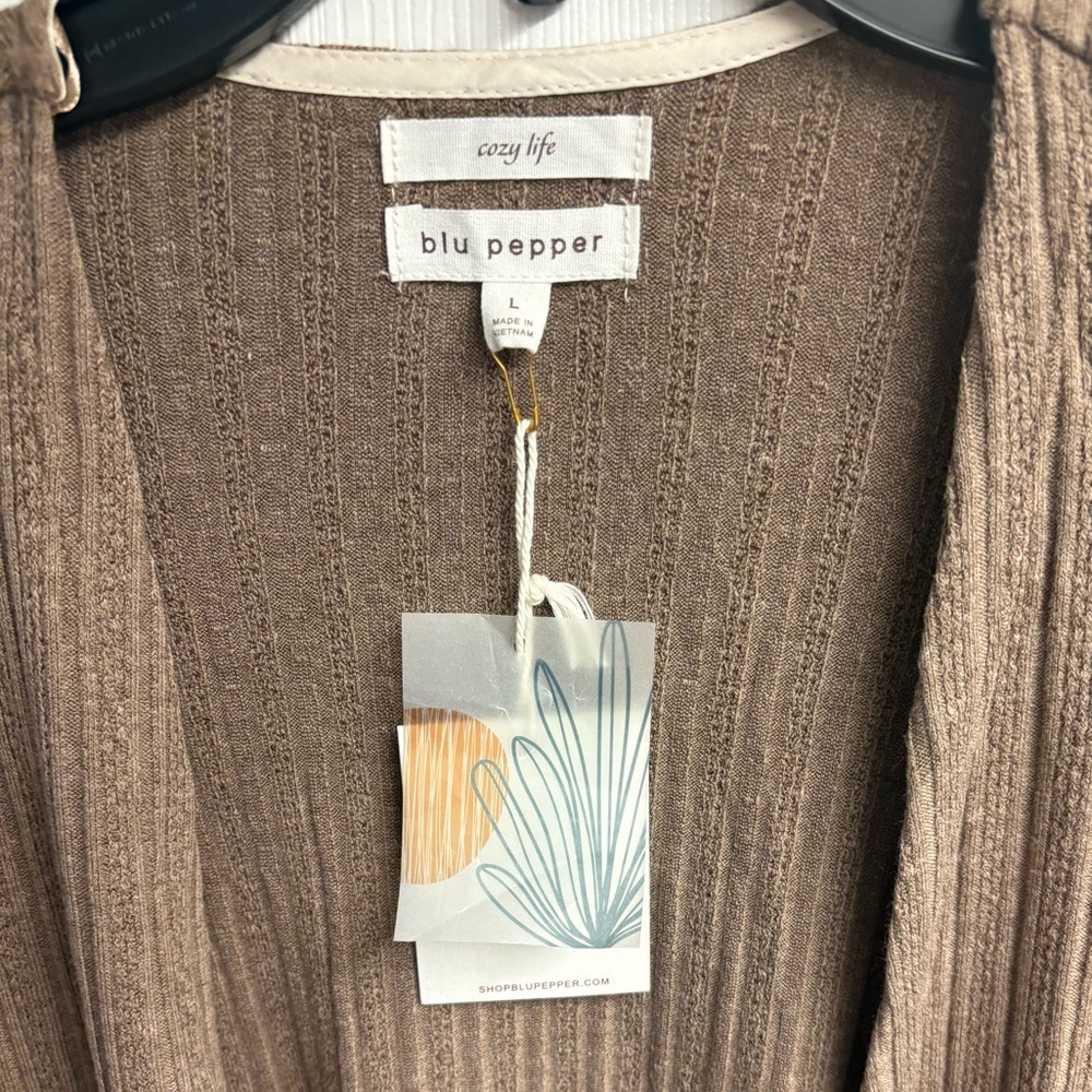 NWT Blu Pepper Cozy Life Cardigan Size Large - Picture 2 of 4